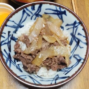 ＼めんつゆ&焼肉のタレ／我が家の牛丼！！